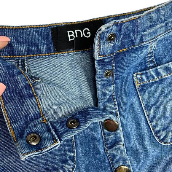 Urban Outfitters BDG Button Down Jean Skirt Denim Mini Skirt Small 24" - Picture 5 of 6